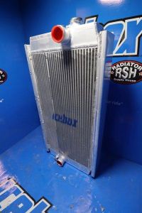 Cu1164 Radiator Shop - AT165194 - Radiator | ConEquip.com