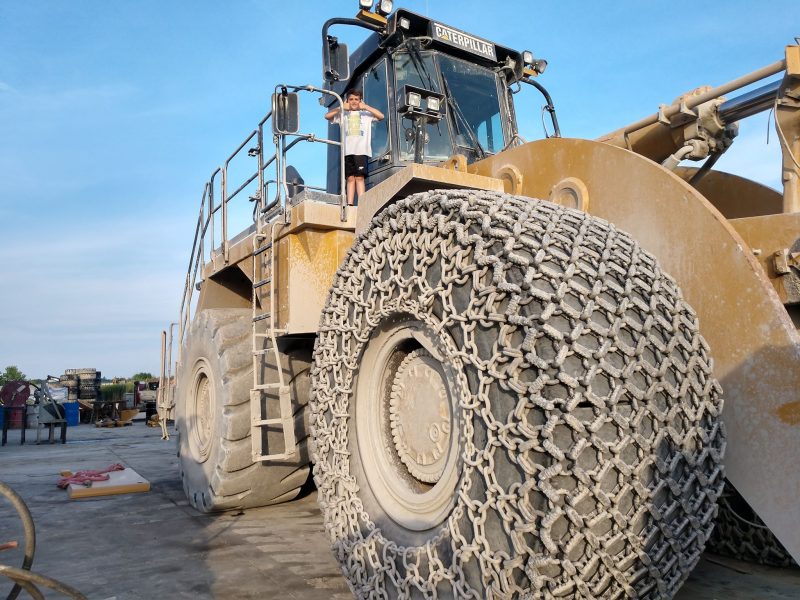 CAT 990H Radiator Core Special Delivery a Success!