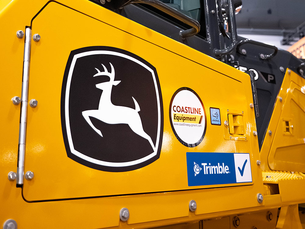 John Deere logo on a P-tier split grader machine at ConExpo 2026