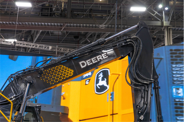 A Deere Excavator at CONEXPO 2023