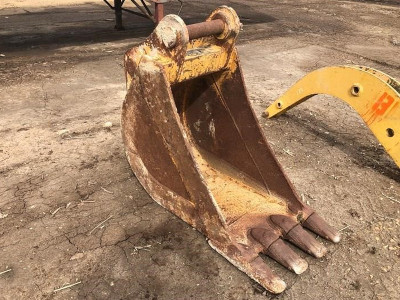 Excavator Bucket 