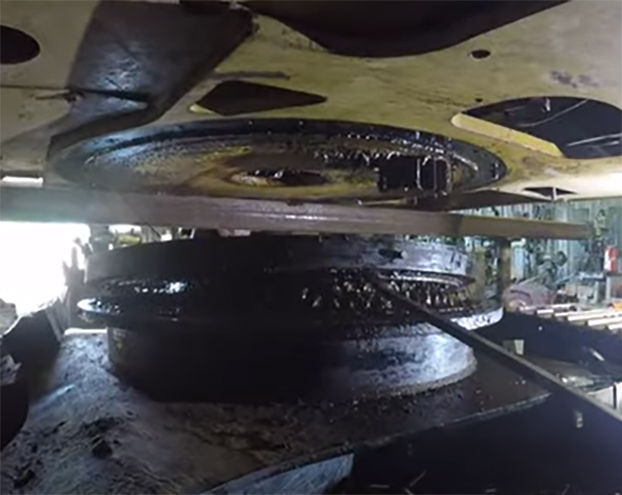 Swing bearing being replaced
