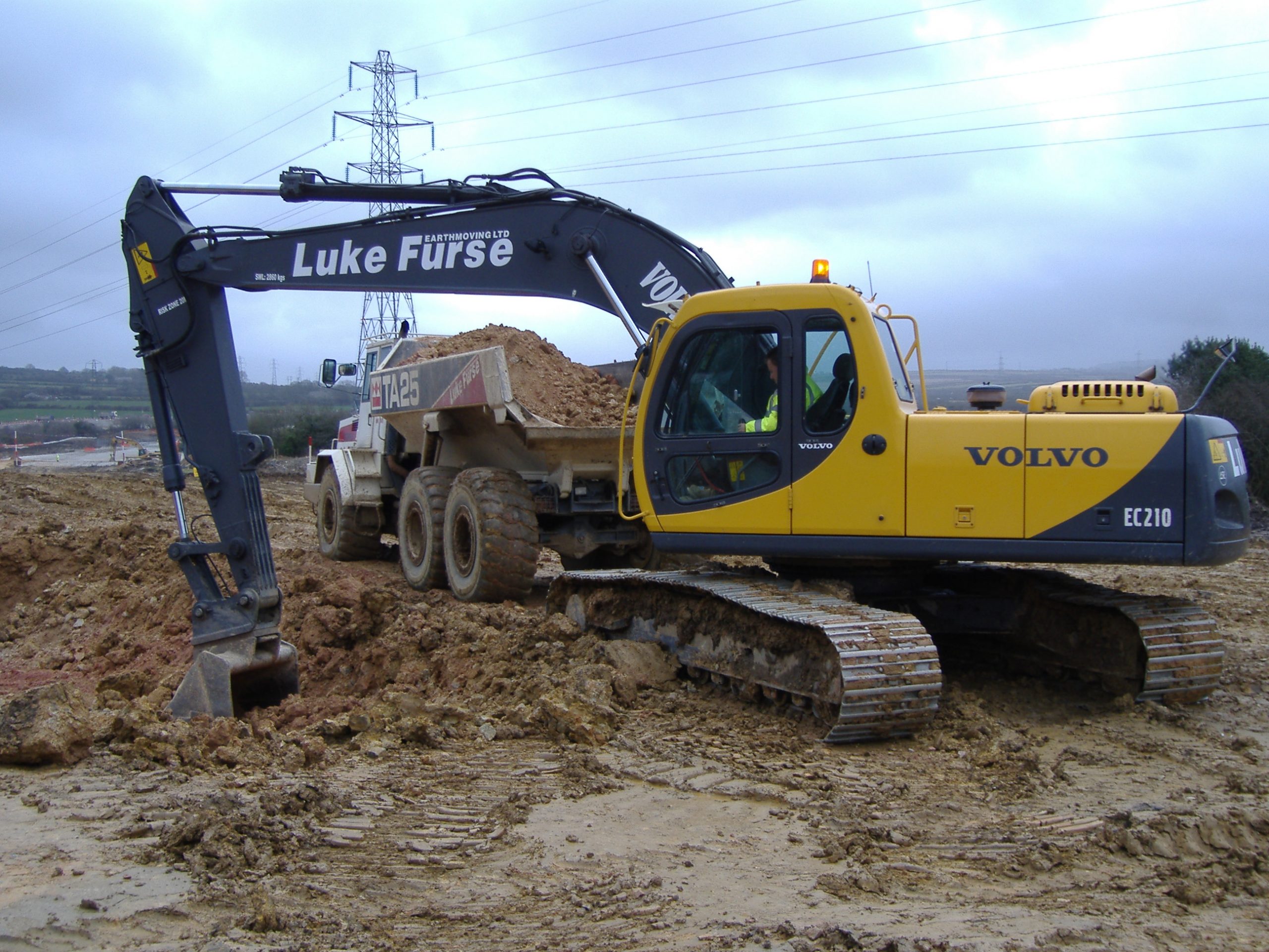 Volvo Excavator Final Drives and Travel Motors