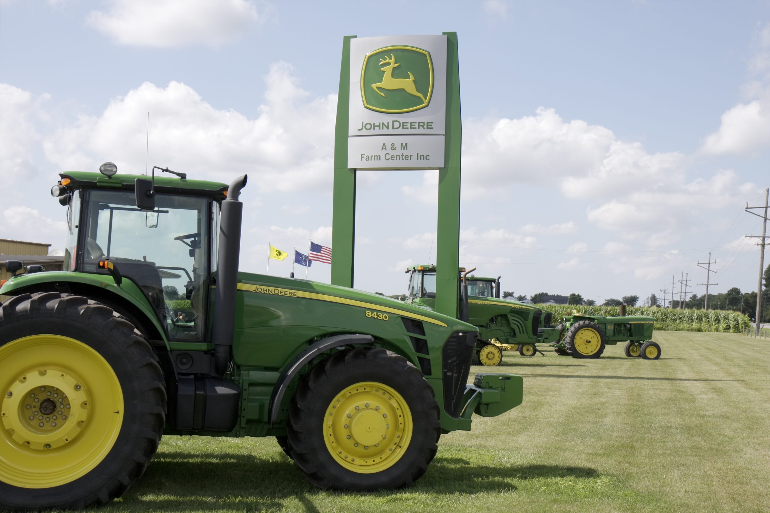 Deere Strike Ends with Deal