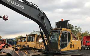 Volvo used and salvage excavator parts