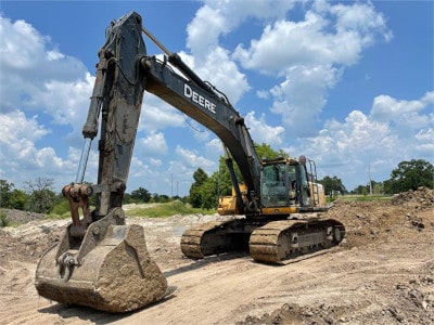 Deere 470G LC Excavator